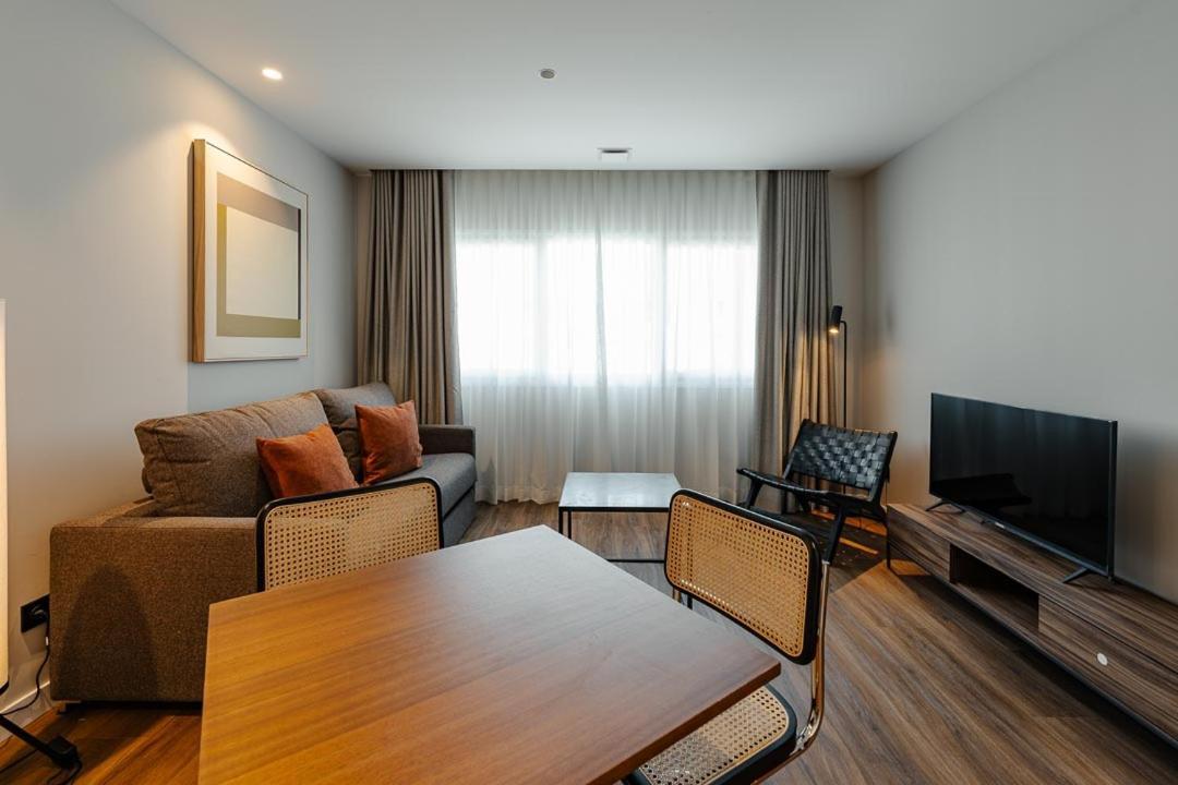 Apartamentos 2H Living León Kültér fotó
